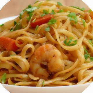 28. Tallarines Fritos Con Gambas