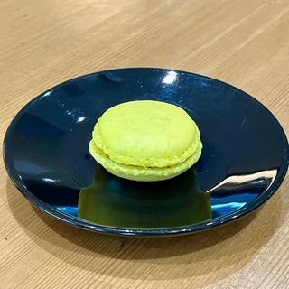 Макарон с лимон и шоколад 20гр.