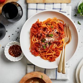 Pâtes A La Bolognaise & Jus D'orange