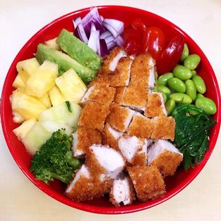 73. Poke Pollo Crujiente