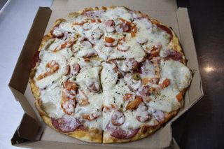 Піца М'ясна (500г)