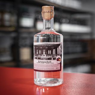 ტყემლის არაყი Krimanchuli