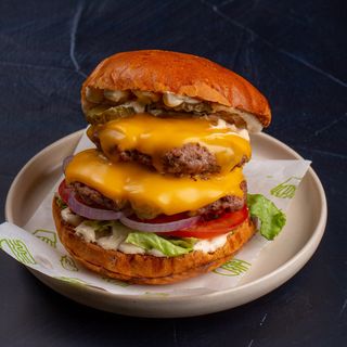 Double cheeseburger