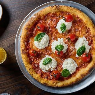 Марго з страчателою та квашеними томатами (560г)