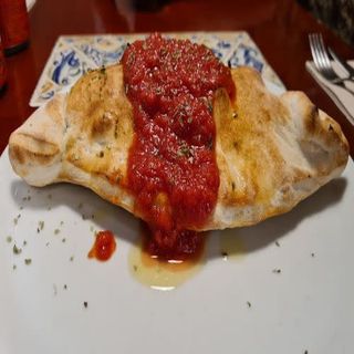 Calzone Clásico