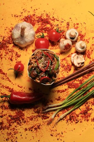 ქათმის ატრია ნაღების სოუსით