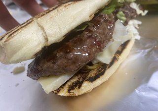 Panino con salsiccia