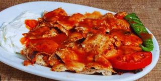 Chicken Iskender. Tavuk iskender