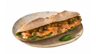 Bagietka z łososiem i ricottą