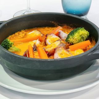 Arroz al Caldeiro con pulpo y verduras de la Huerta. Ración