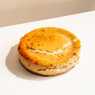 Tarta de praliné de avellana (Ración para 2)