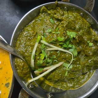 Saag Aloo