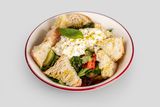 Салат панцанелла со страчателлой (230г)