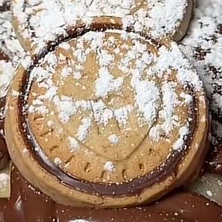 Crepes Kinder Biscuits