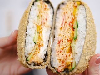 Бургер зі сніговим крабом (300g)