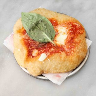 Pizza montanara al forno