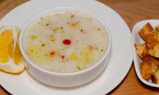 Rice with matsoni and mint soup