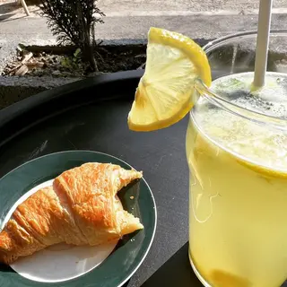 Limonada cu ghimbir