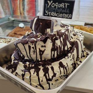 Helado de YOGURT STRACIATELLA (1lt)