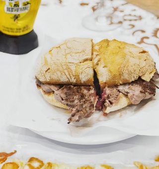 Prego no Pão