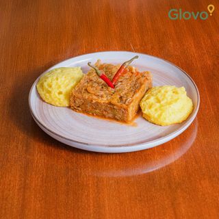 Varză călită cu mămăliguță