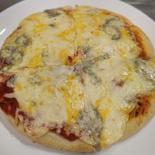 Pizza 4 Quesos (23 cm.)