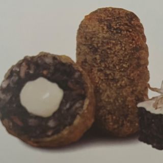 Croquetas de arroz negro y alioli