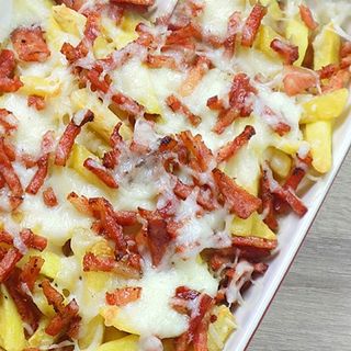 Patatas gratinadas grandes