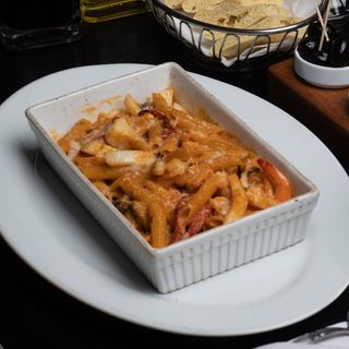 Penne Fruitti Di Mare Gratinate