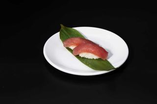 40 Nigiri tonno