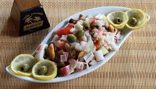 Salata od morskih plodova