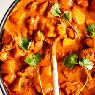  Aloo chicken curry