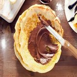 Палачинка с шоколад и ягоди