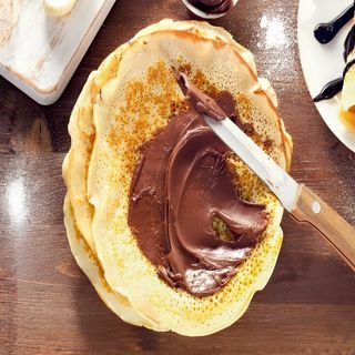 Палачинка с шоколад и ягоди