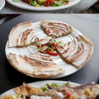 Arayes lahme (halal) - عرايس لحمة