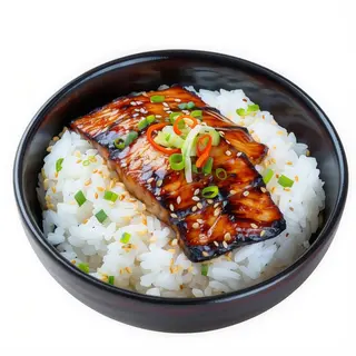 98. Arroz Poke Anguila
