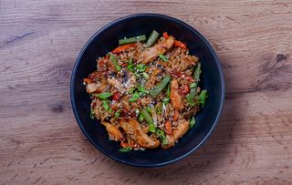 Тяхан (жареный рис с овощами) (390 г)