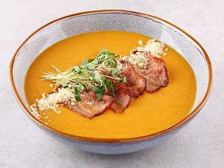 Суп з сочевицею і беконом (325/20g)