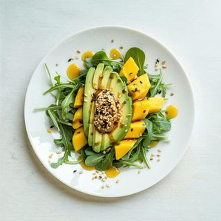 Insalata di mango e avocado