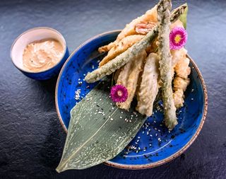 Tempura szparagi