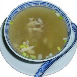 4. Sopa De Pollo Con Fideos Chinos