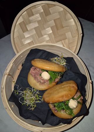 FRIED BAOS PULLED PORK (2 UND)