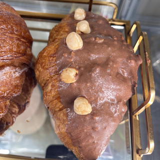 Croissant cu pralina