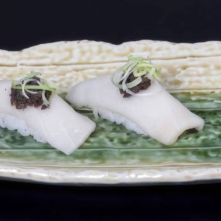 Nigiri de Pez Mantequilla (2 Pzs.)