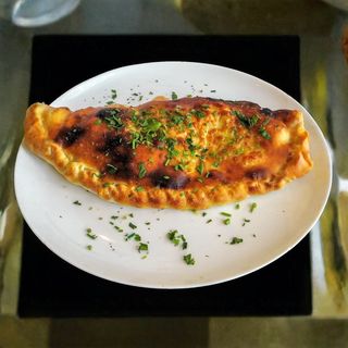 Пица Калцоне