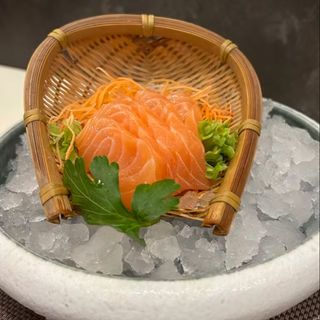 Sashimi salmone 