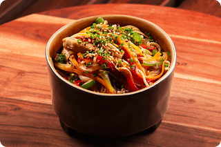 Noodles de Frango e Gambas