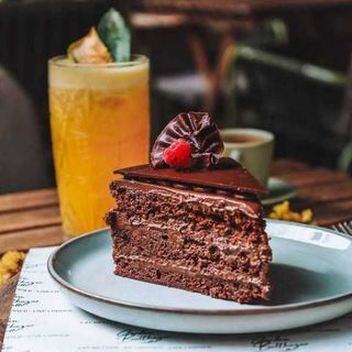 Bolo do Dia + Sumo do Dia + Café