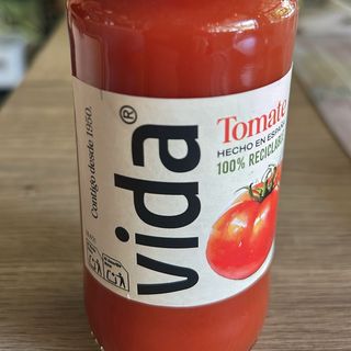 Zumo tomate