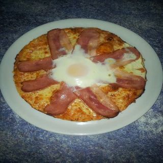 Pizza Regina